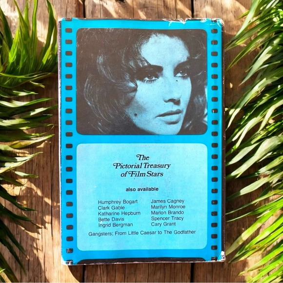 VINTAGE 1973 The Pictorial Treasury of Film Stars: Elizabeth Taylor | Hardcover - Picture 2 of 11